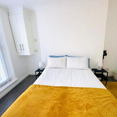 A Modern 2 Bedroom Seaside Apartment Hastings Exteriör bild